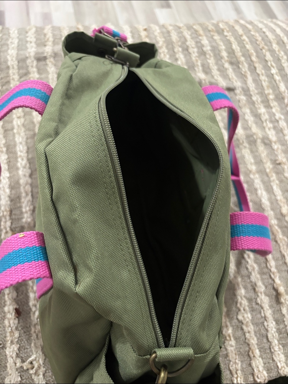 Ralph Lauren Olive Green Canvas Duffel with Pink & Teal Straps - Picture 8 of 10